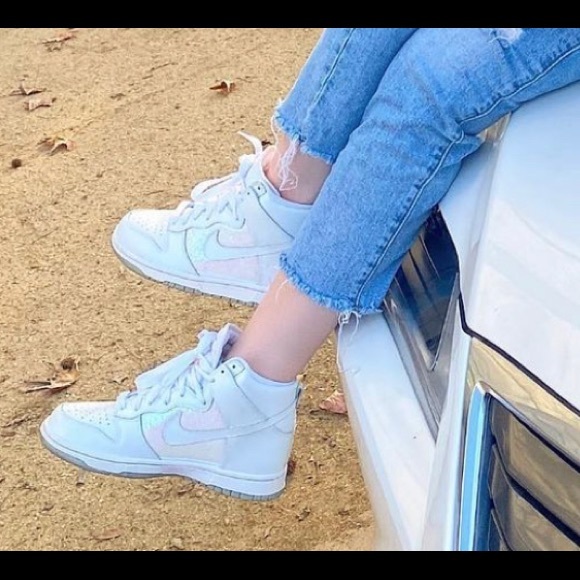 Nike SB Dunks - Picture 4 of 4